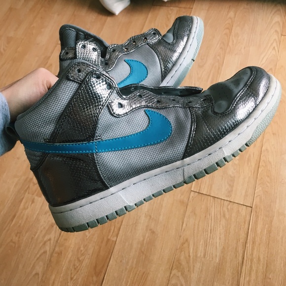 nike zoom high top womens